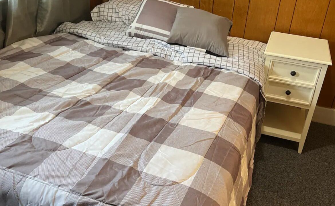 Photo of Bedroom in Warren