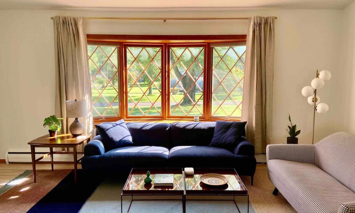 Photo of Livingroom in Washington Crossing