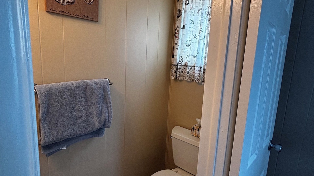 Photo of Bathroom in Beach Haven Terrace