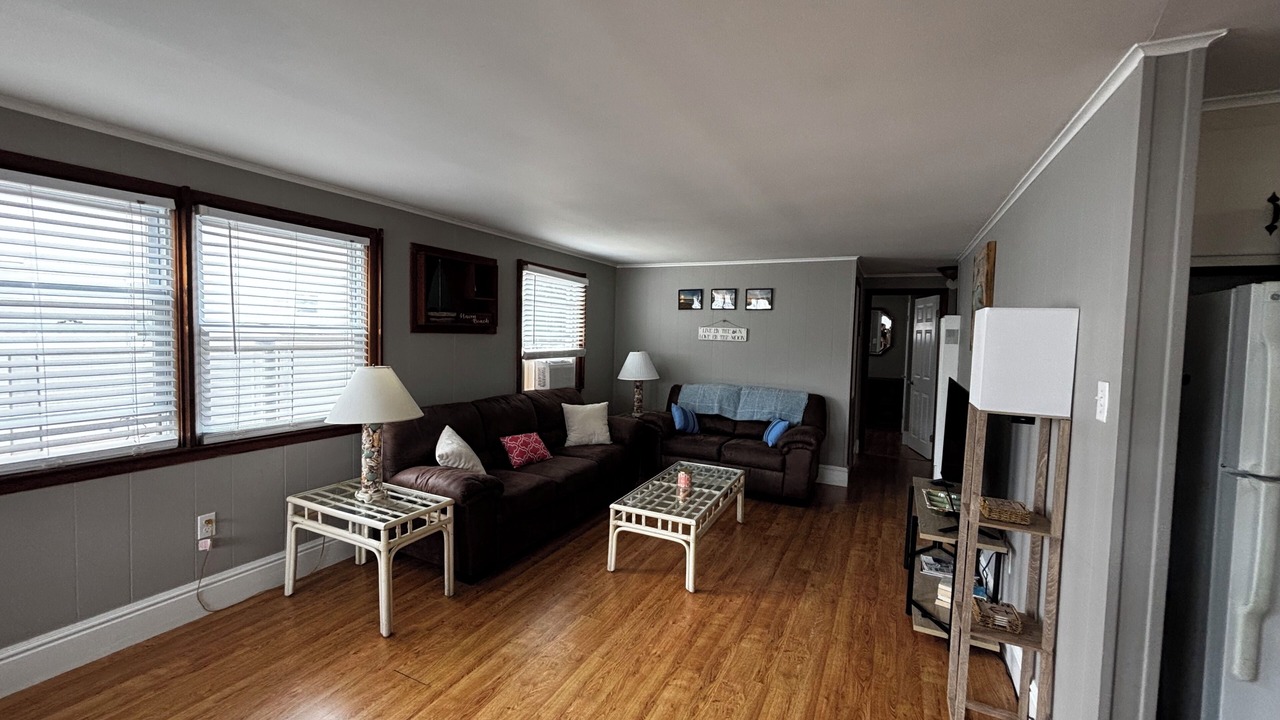 Photo of Livingroom in Beach Haven Terrace