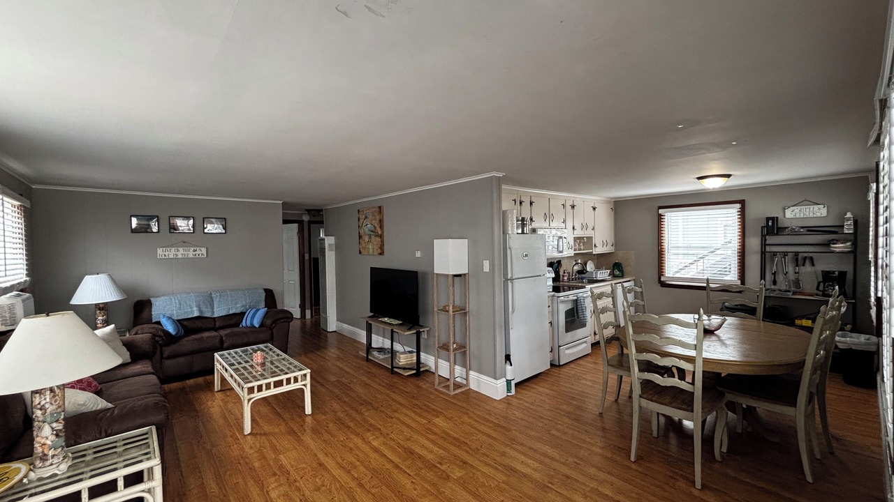Photo of Livingroom in Beach Haven Terrace
