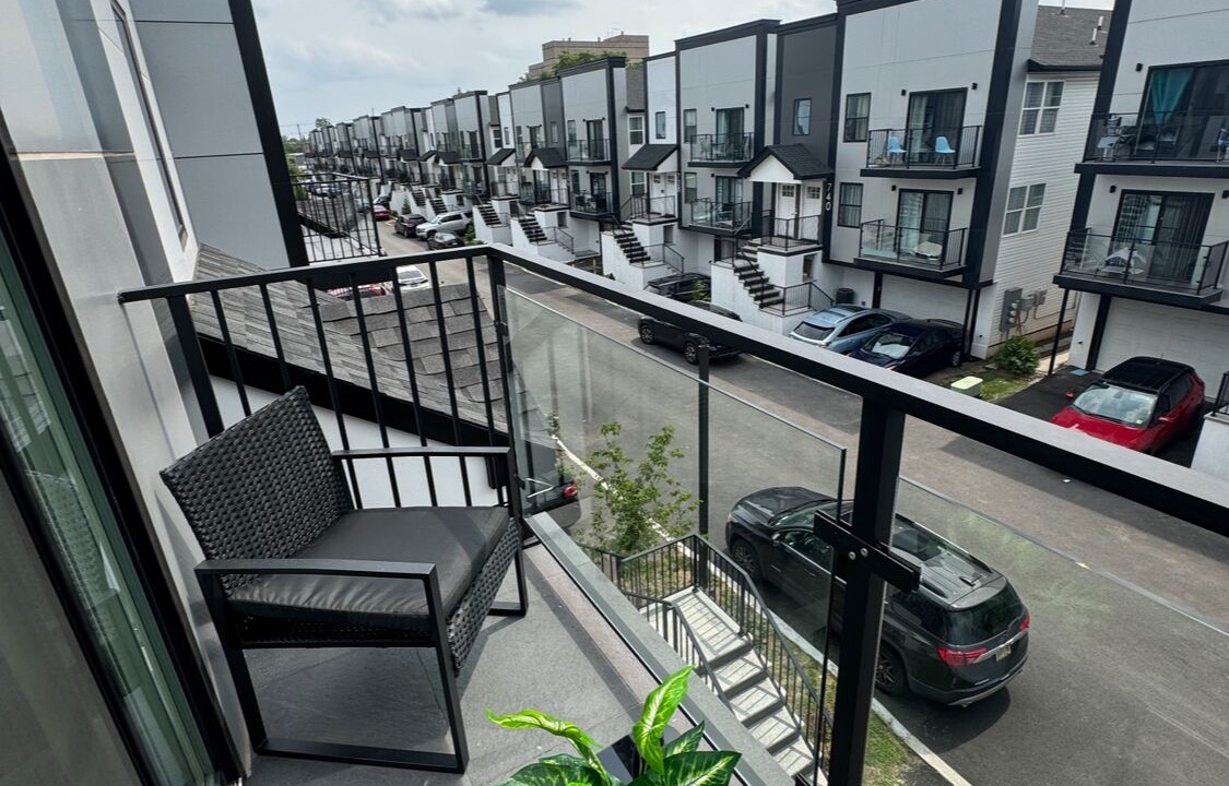 Photo of Patio Balcony in Elizabeth