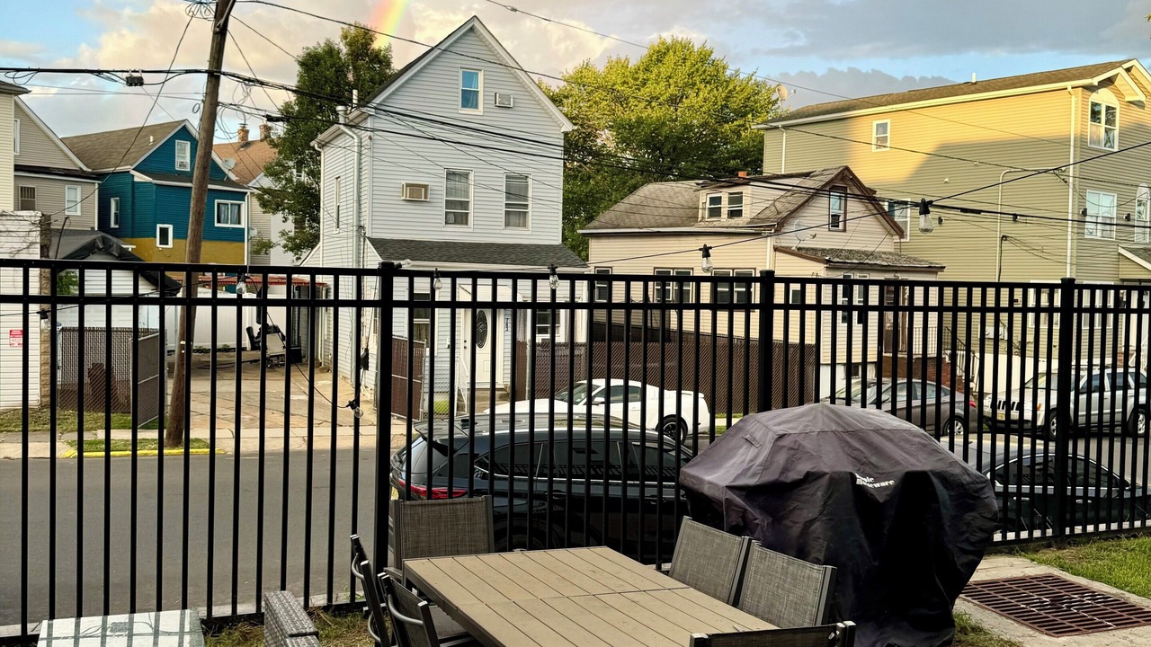 Photo of Outdoor in Elizabeth