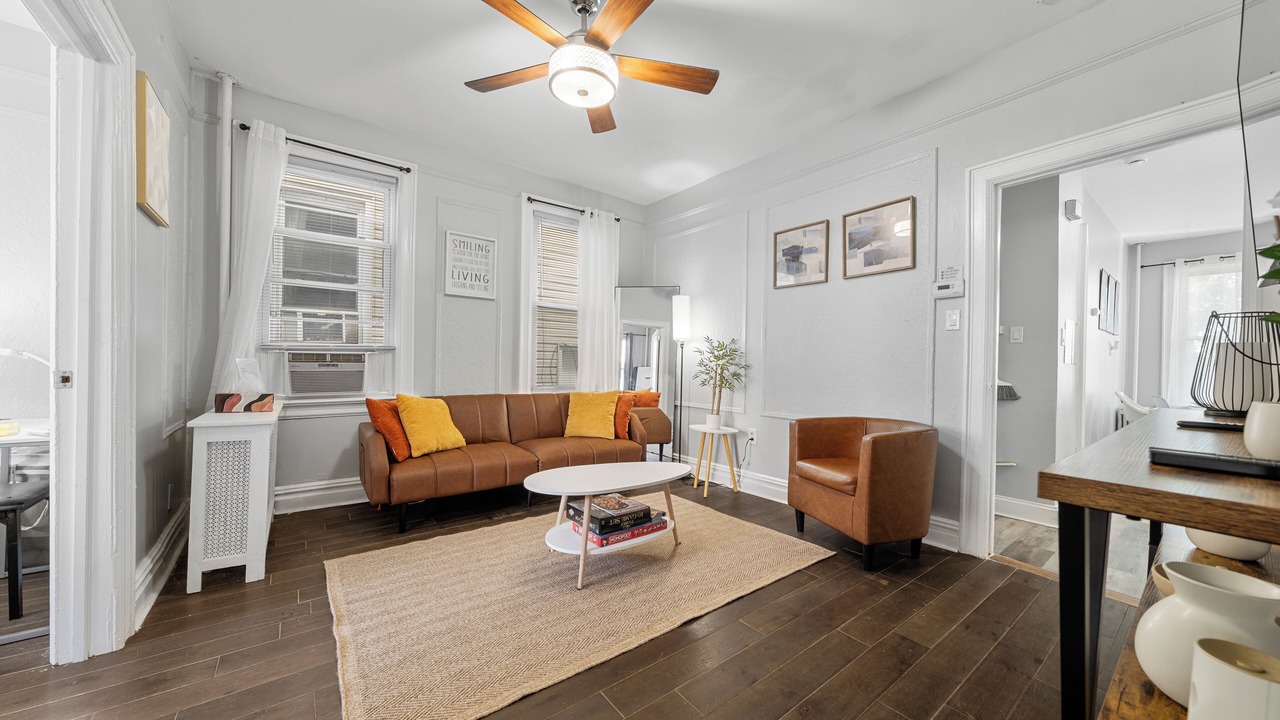 Photo of Livingroom in Jersey City