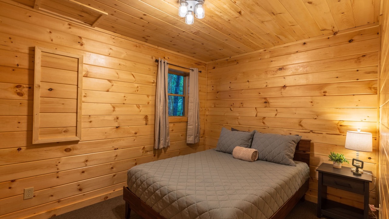 Photo of Bedroom in Logan