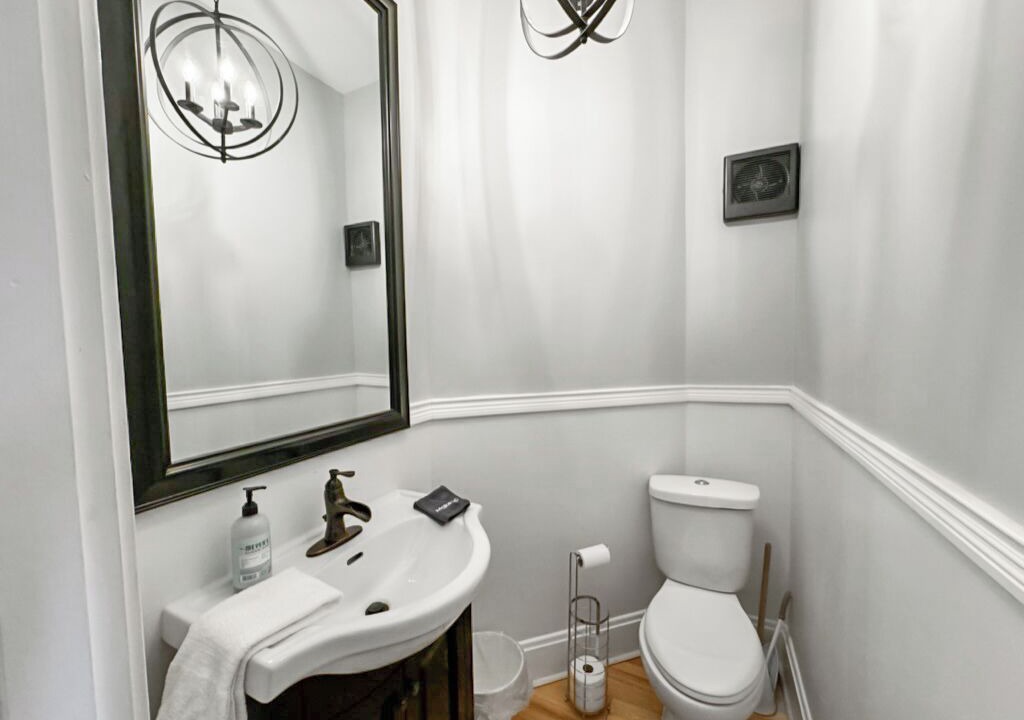 Photo of Bathroom in Oakley