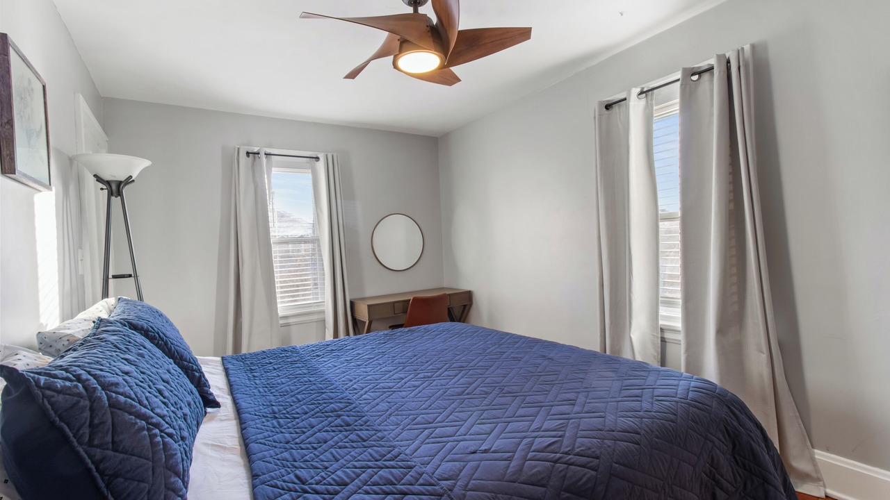 Photo of Bedroom in Oakley