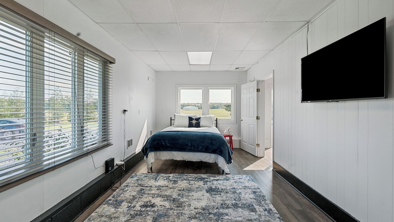 Photo of Bedroom in Rock Hall