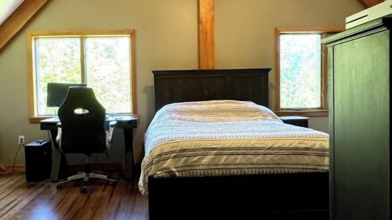 Photo of Bedroom in Candor