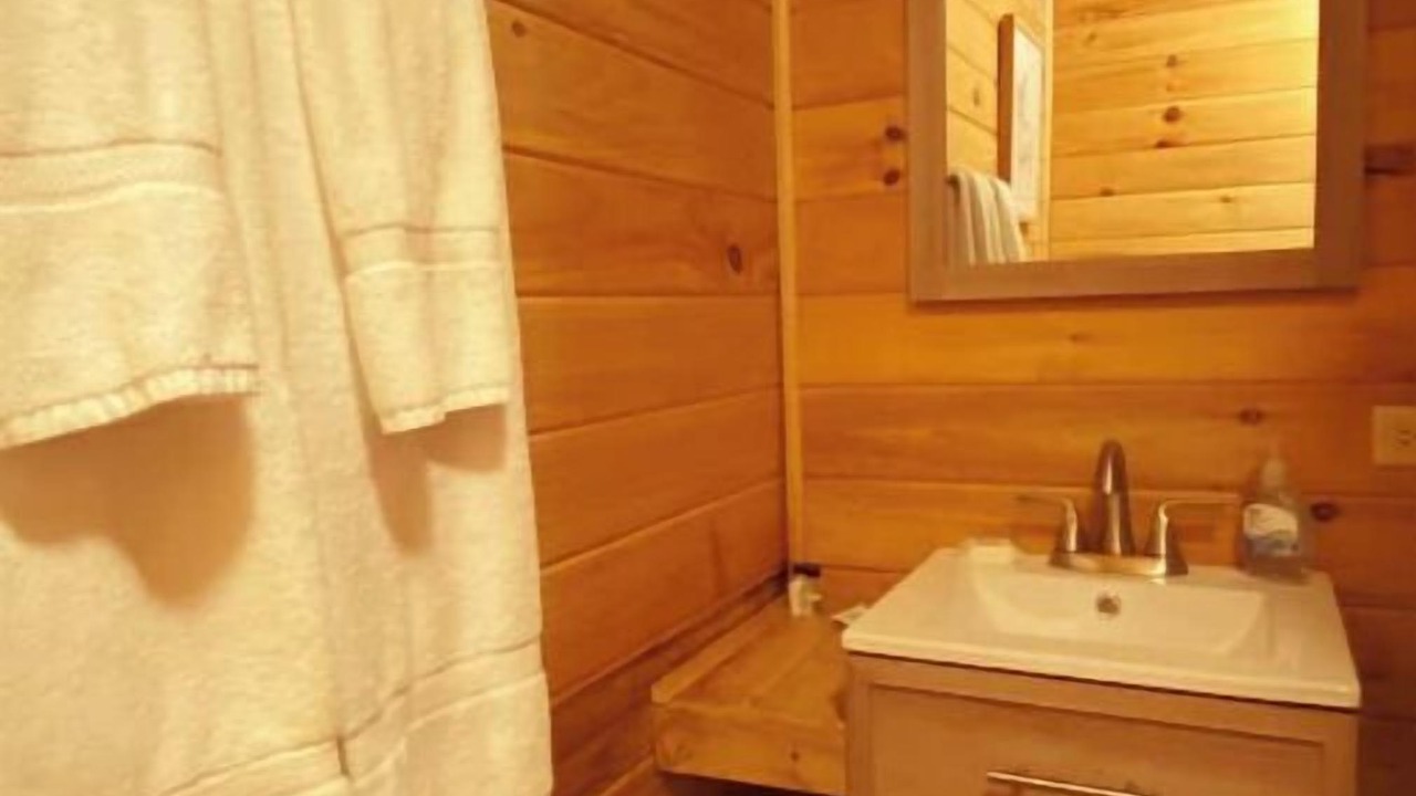 Photo of Bathroom in Farmers