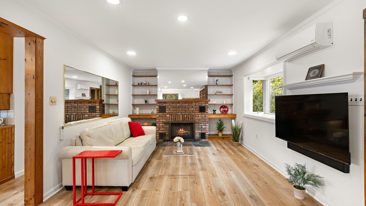Photo of Livingroom in Chester
