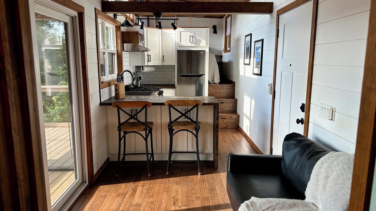 Photo of Livingroom in Shipman