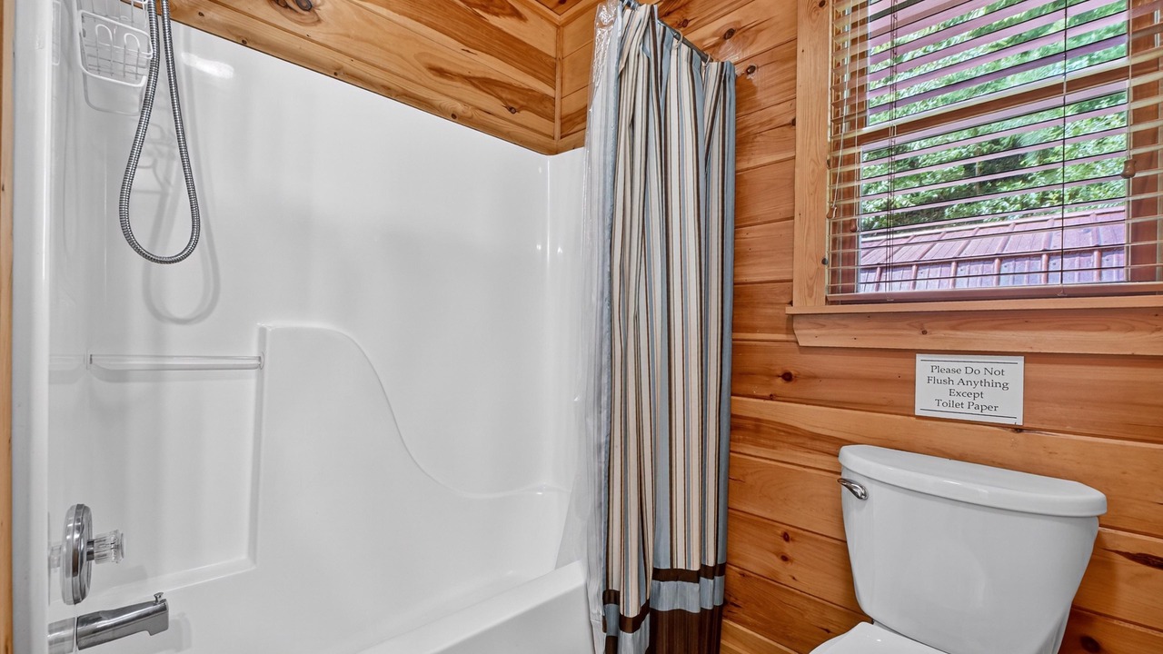 Photo of Bathroom in Copperhill