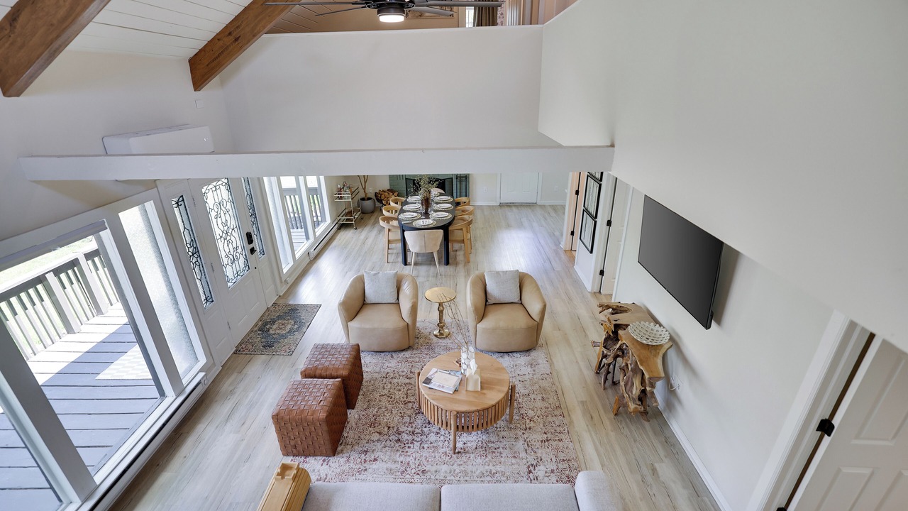 Photo of Livingroom in East Stroudsburg