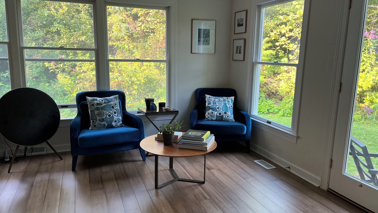Photo of Livingroom in Moreland Hills