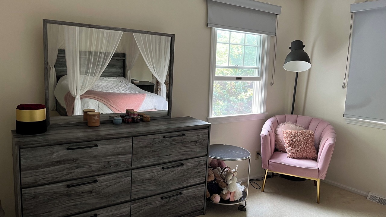 Photo of Bedroom in Moreland Hills