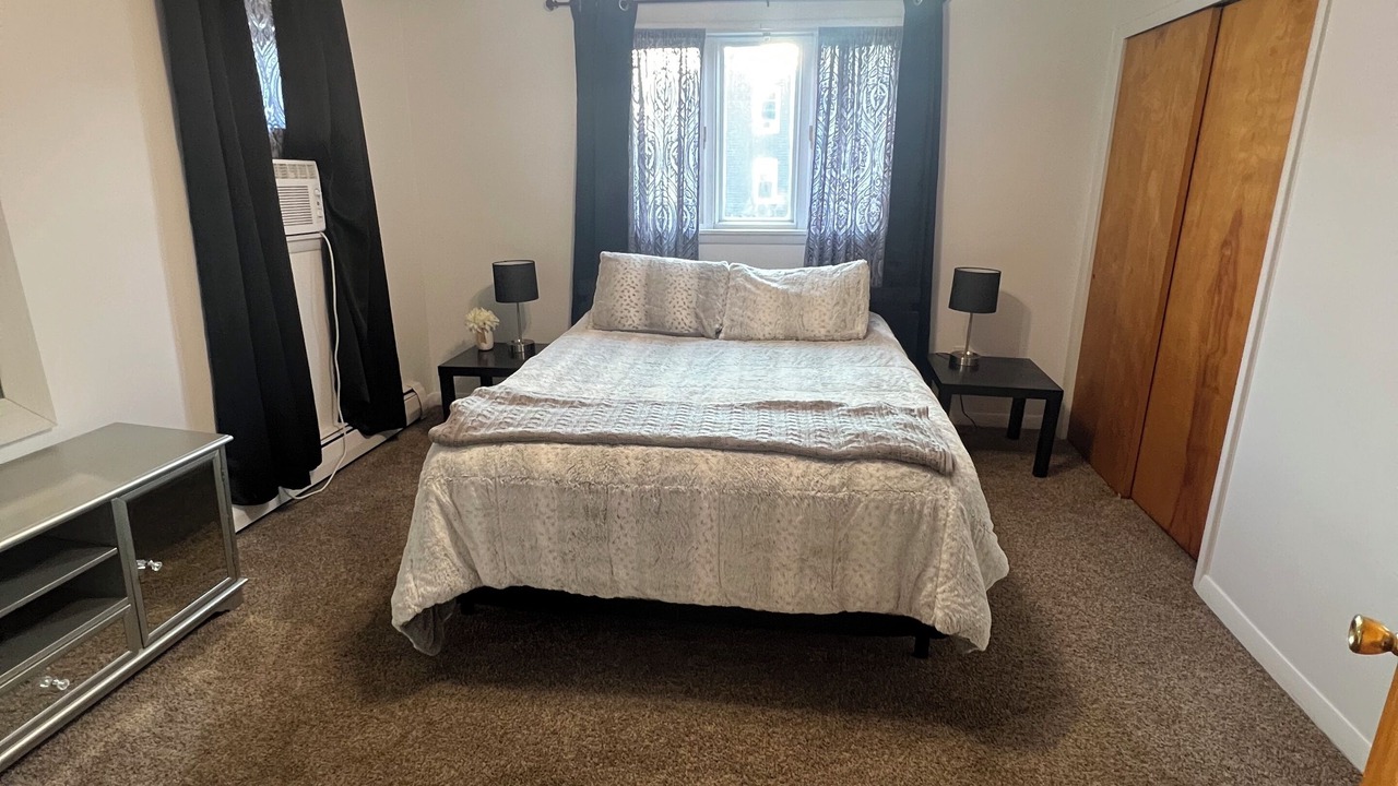 Photo of Bedroom in Corning