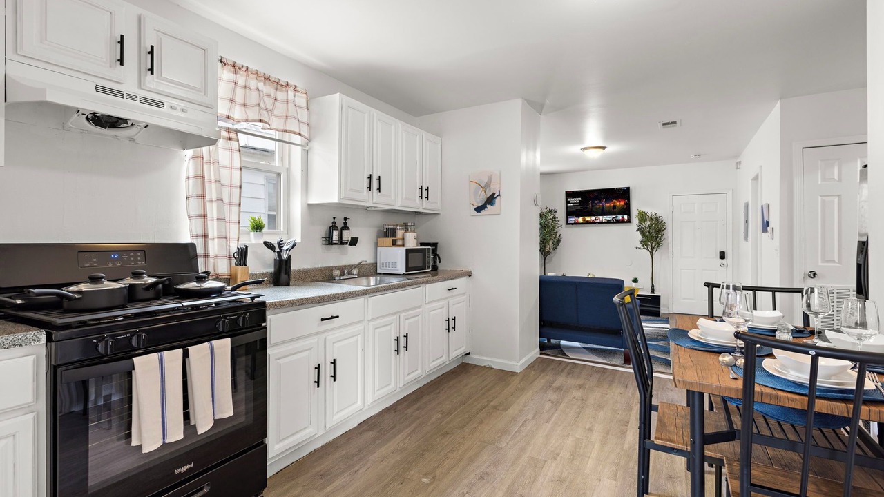Photo of Kitchen in Weequahic