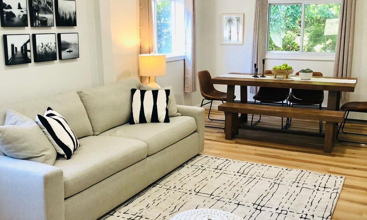 Photo of Livingroom in White Lake