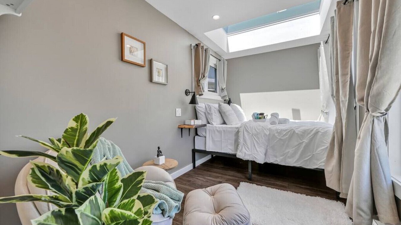 Photo of Bedroom in Pine Grove