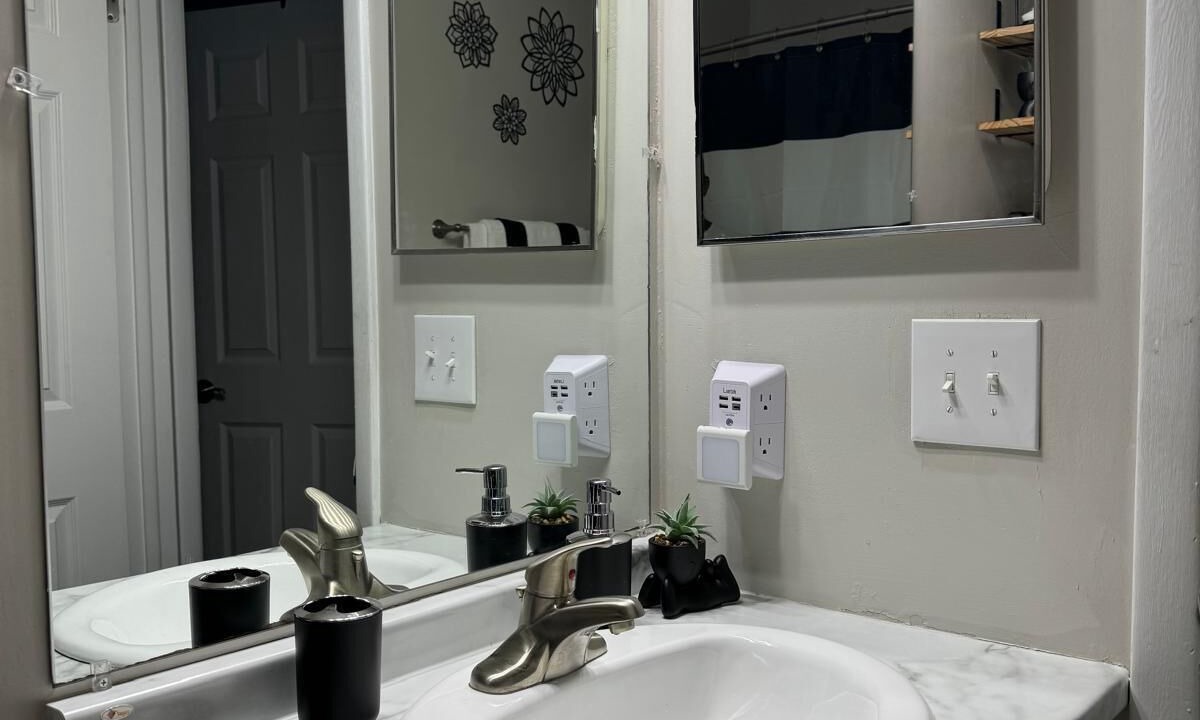 Photo of Bathroom in Monroeville