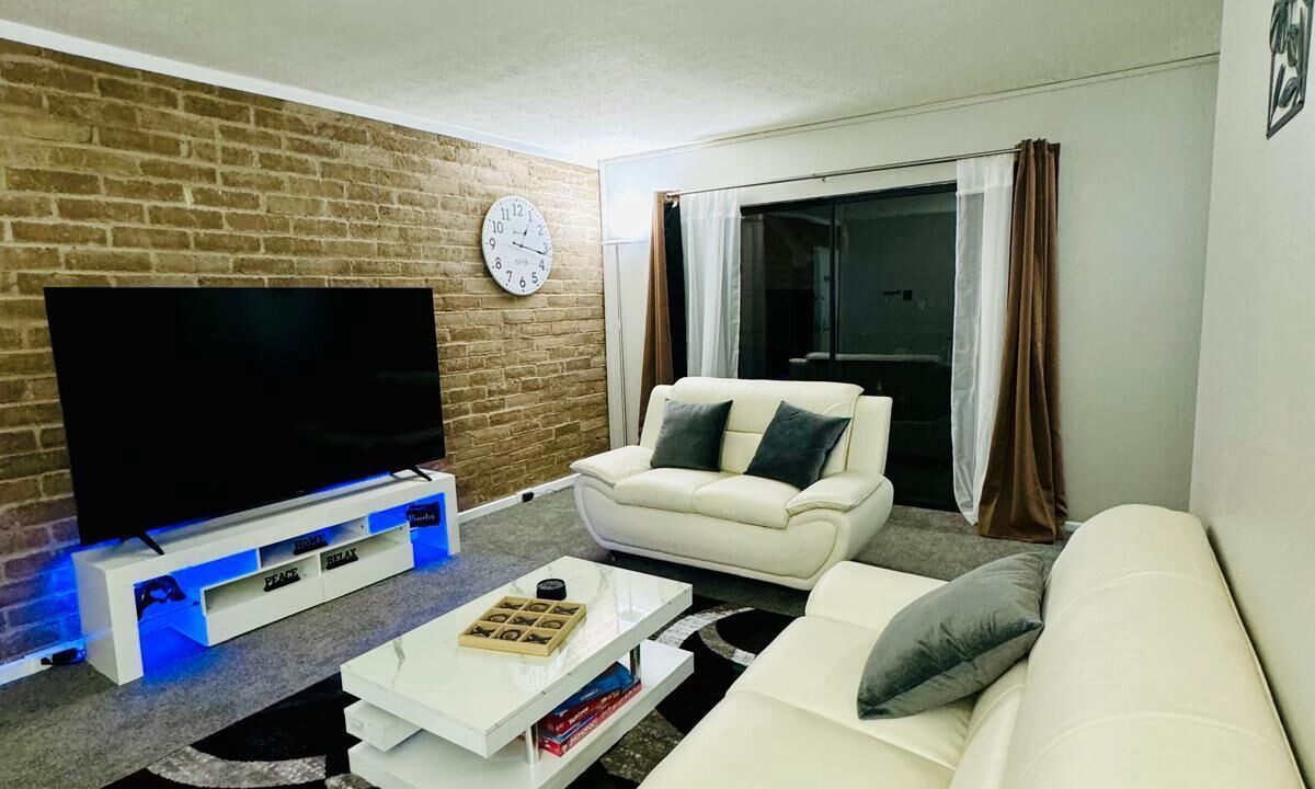 Photo of Livingroom in Monroeville