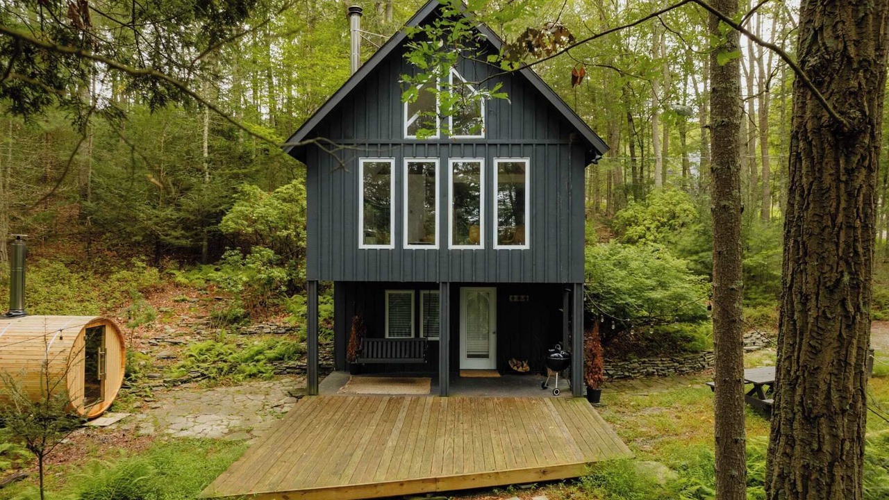 Photo of Outdoor in Pond Eddy