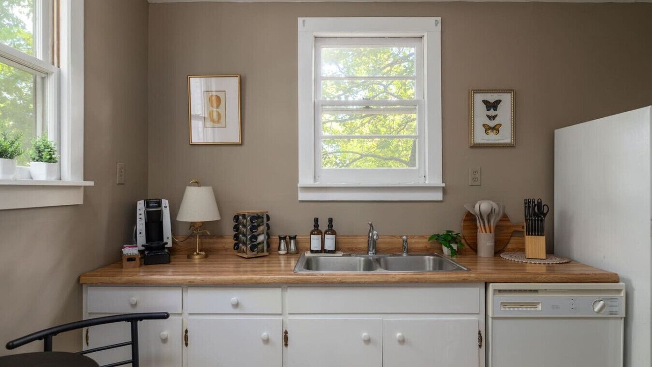 Photo of Kitchen in Old Irving Park