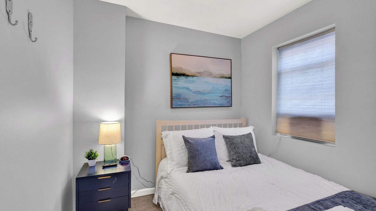Photo of Bedroom in Graduate Hospital