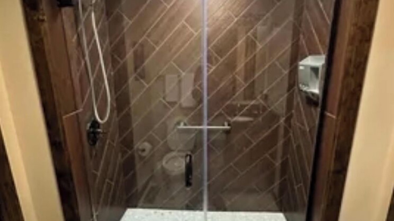 Photo of Bathroom in Snowshoe
