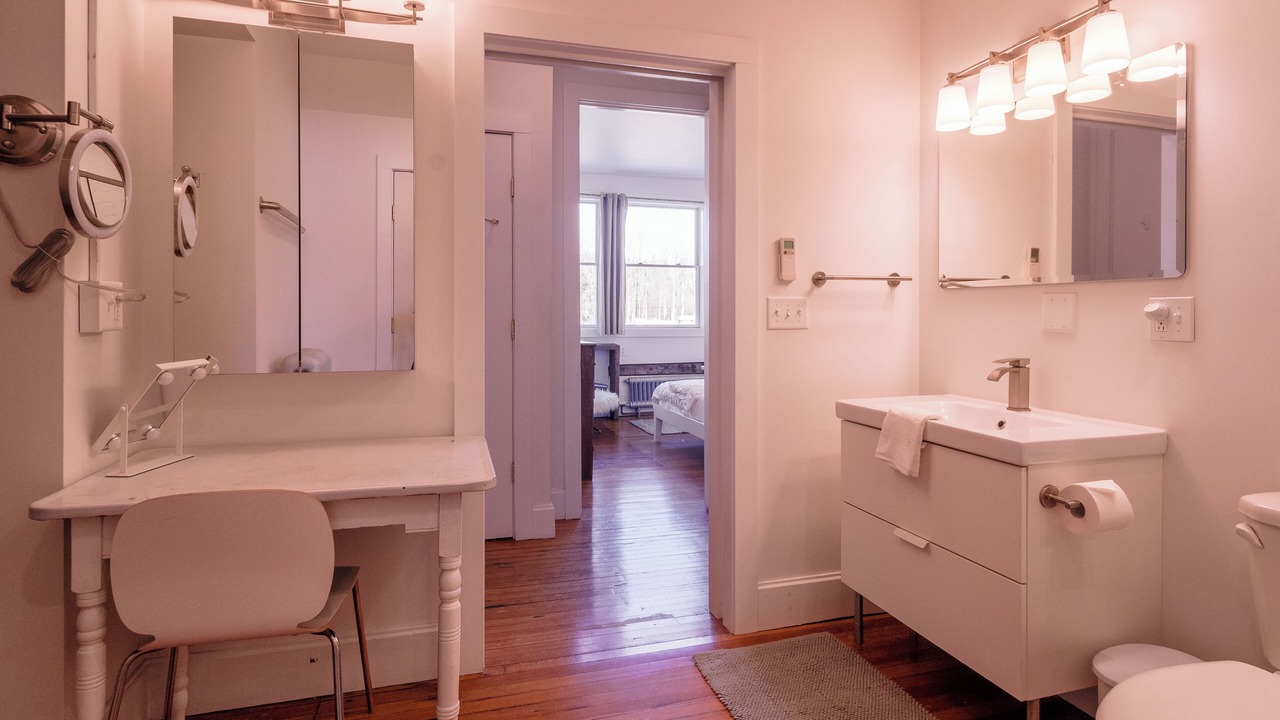 Photo of Bathroom in Beacon