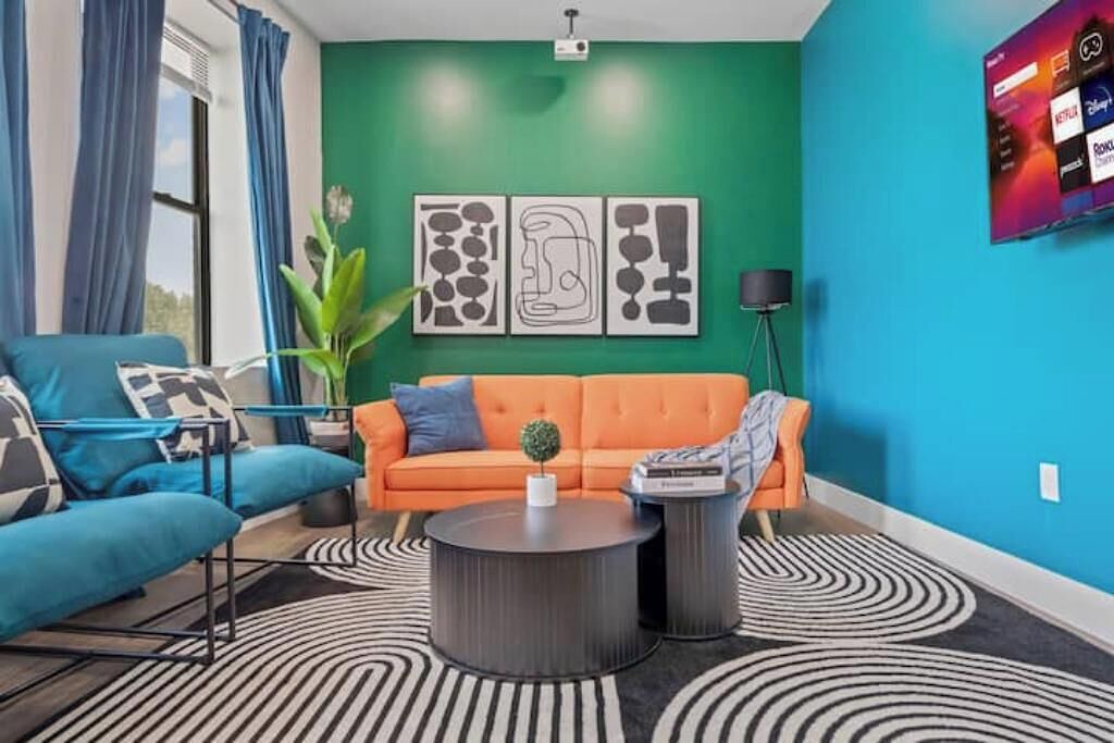 Photo of Livingroom in Cleveland
