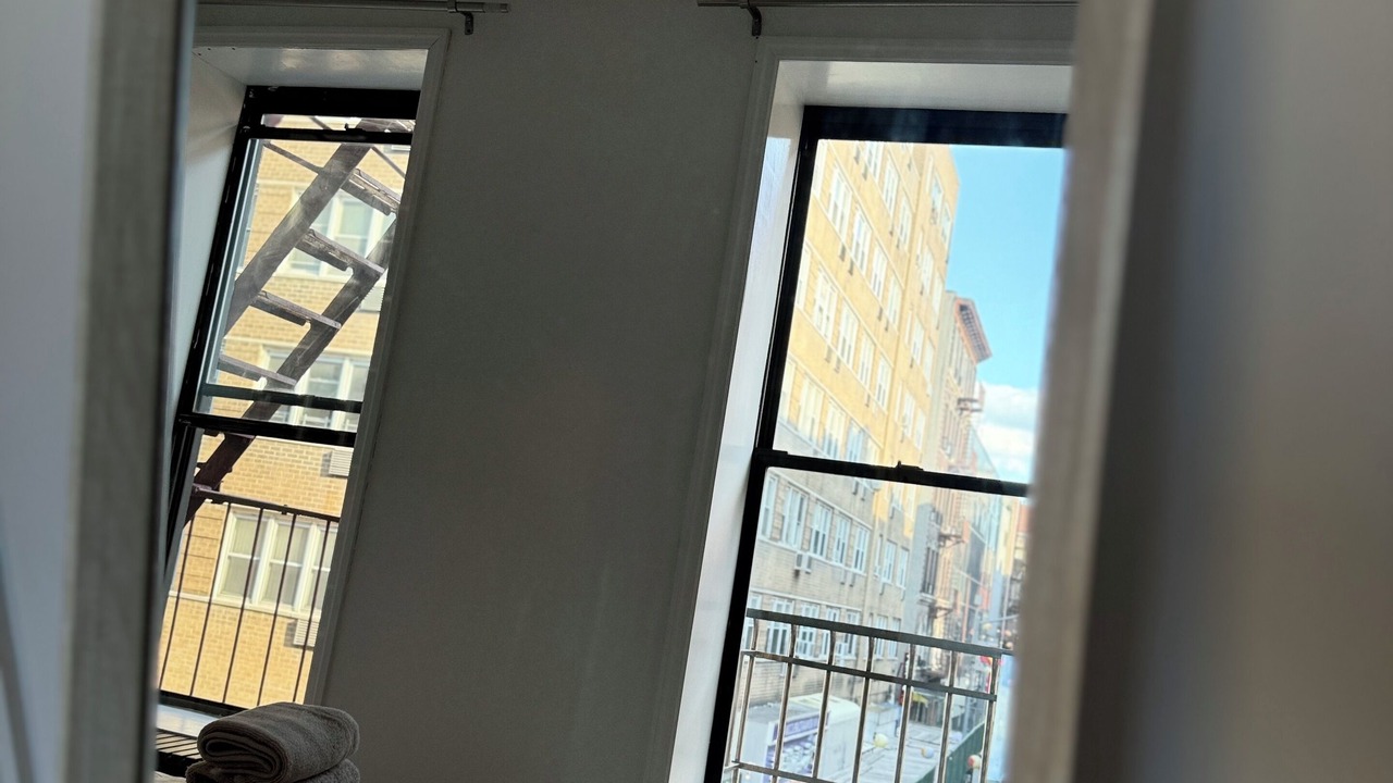 Photo of Bedroom in Chinatown