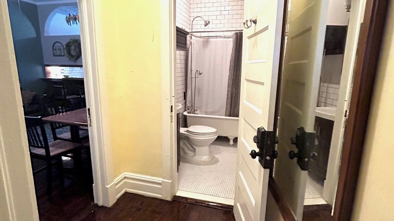 Photo of Bathroom in Freeman