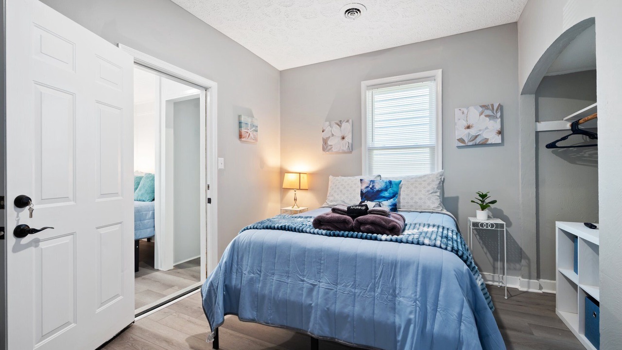 Photo of Bedroom in Buckroe Beach
