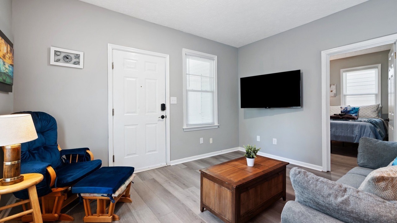 Photo of Livingroom in Buckroe Beach