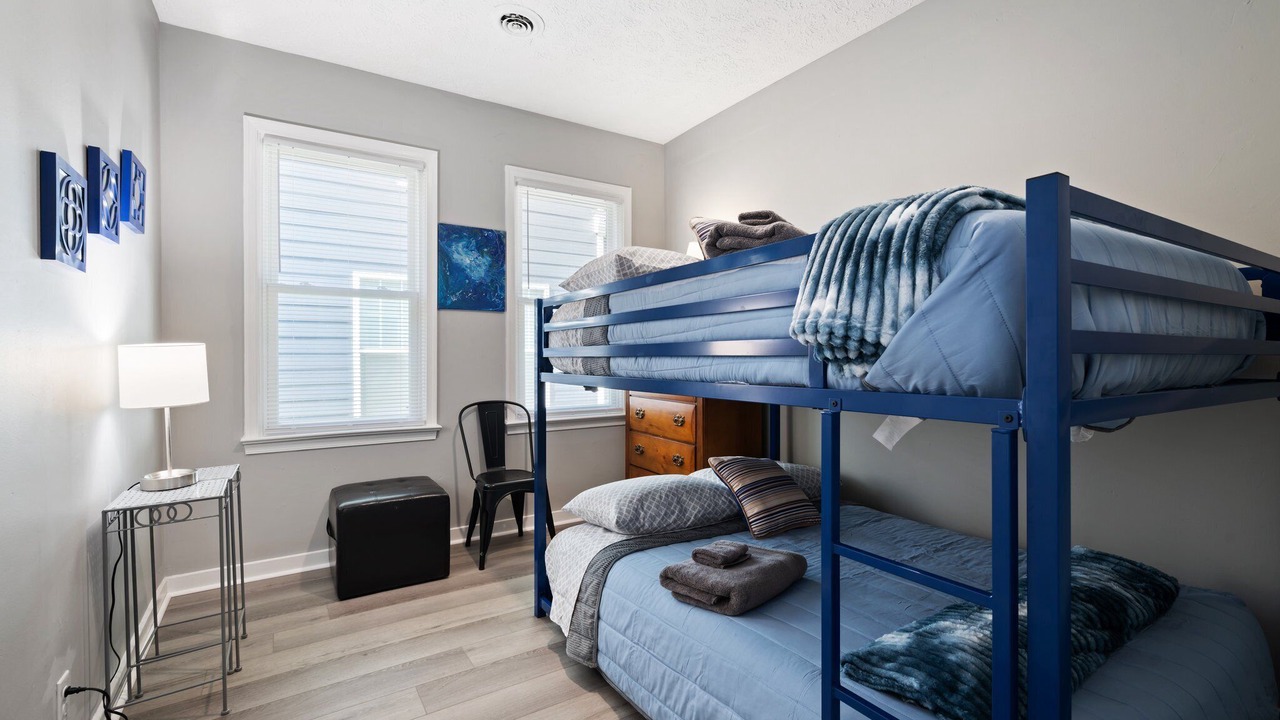 Photo of Bedroom in Buckroe Beach