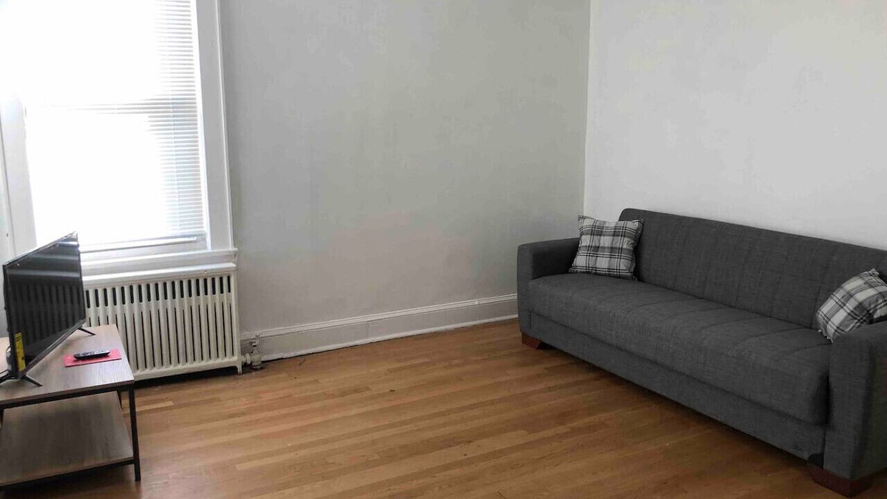 Photo of Livingroom in Paterson