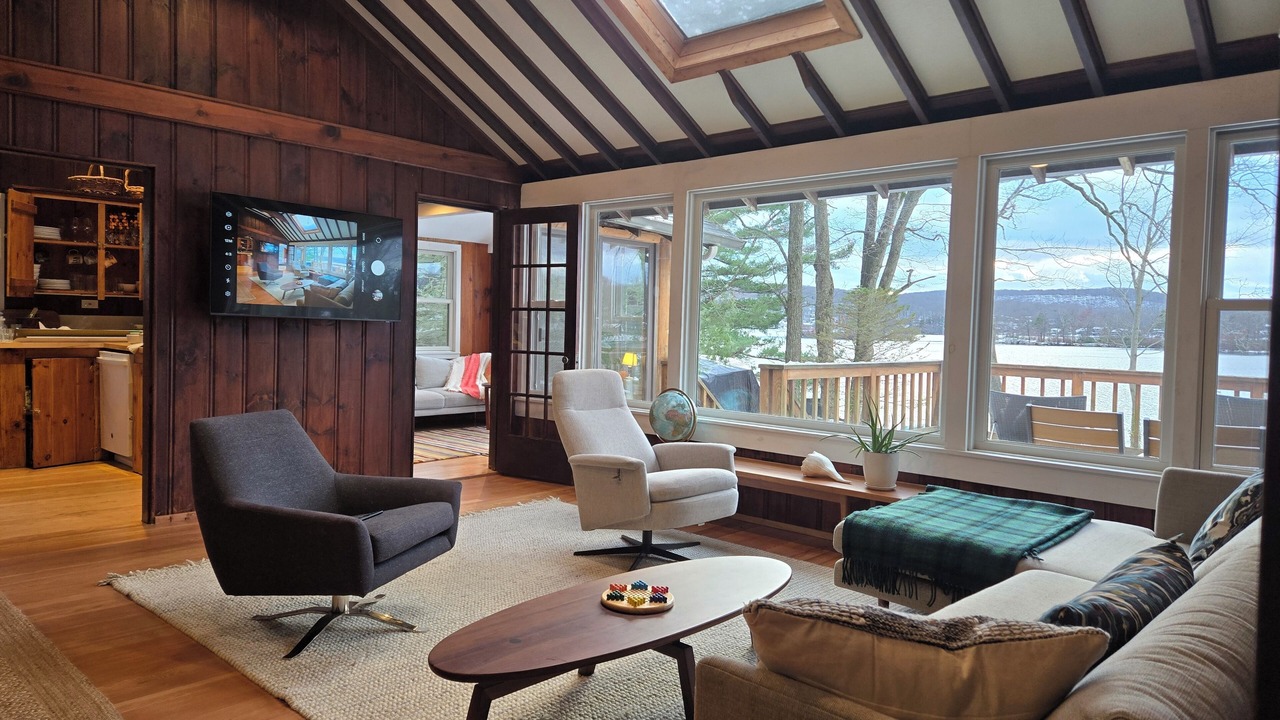 Photo of Livingroom in Highland Lakes
