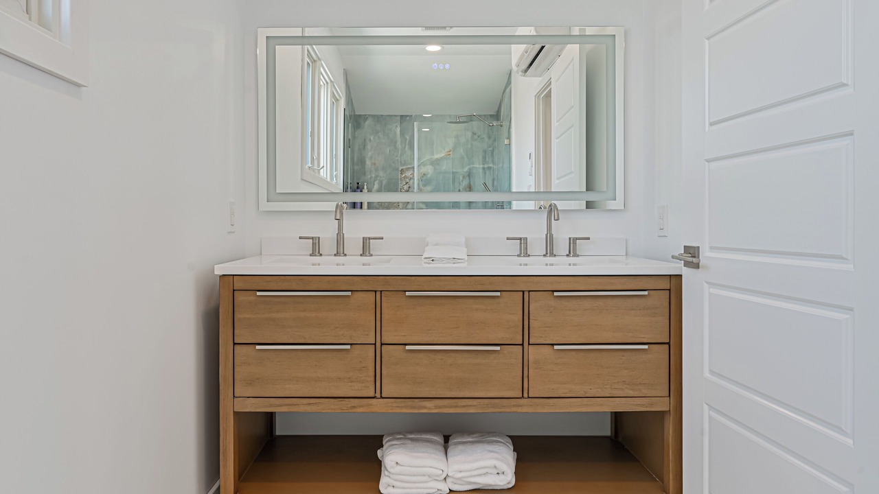 Photo of Bathroom in Margate City