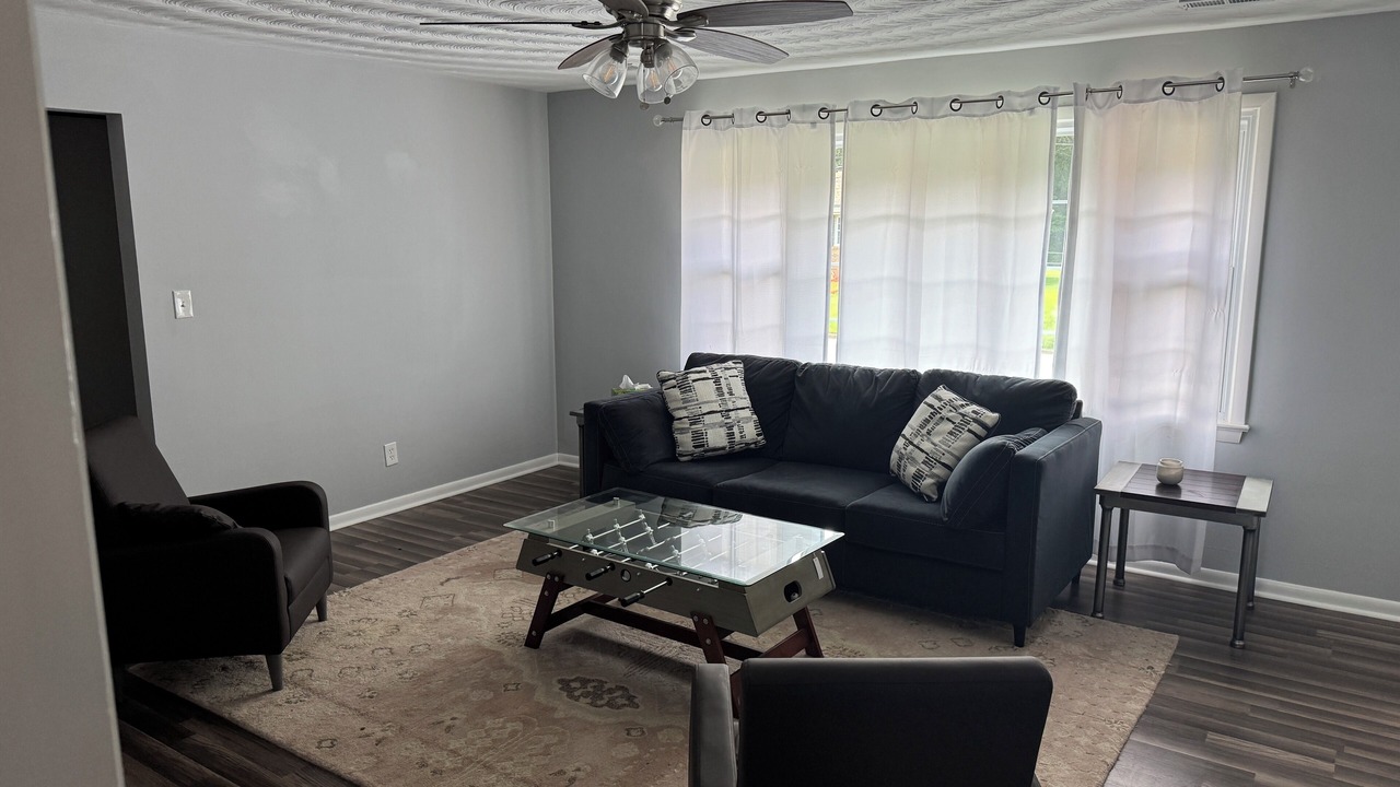 Photo of Livingroom in Fentress