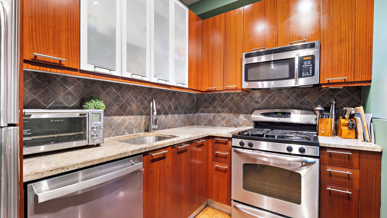 Photo of Kitchen in The Heights