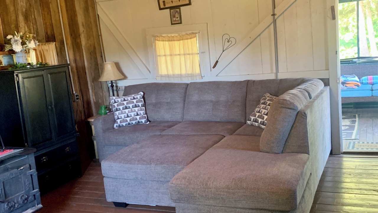 Photo of Livingroom in Davisville