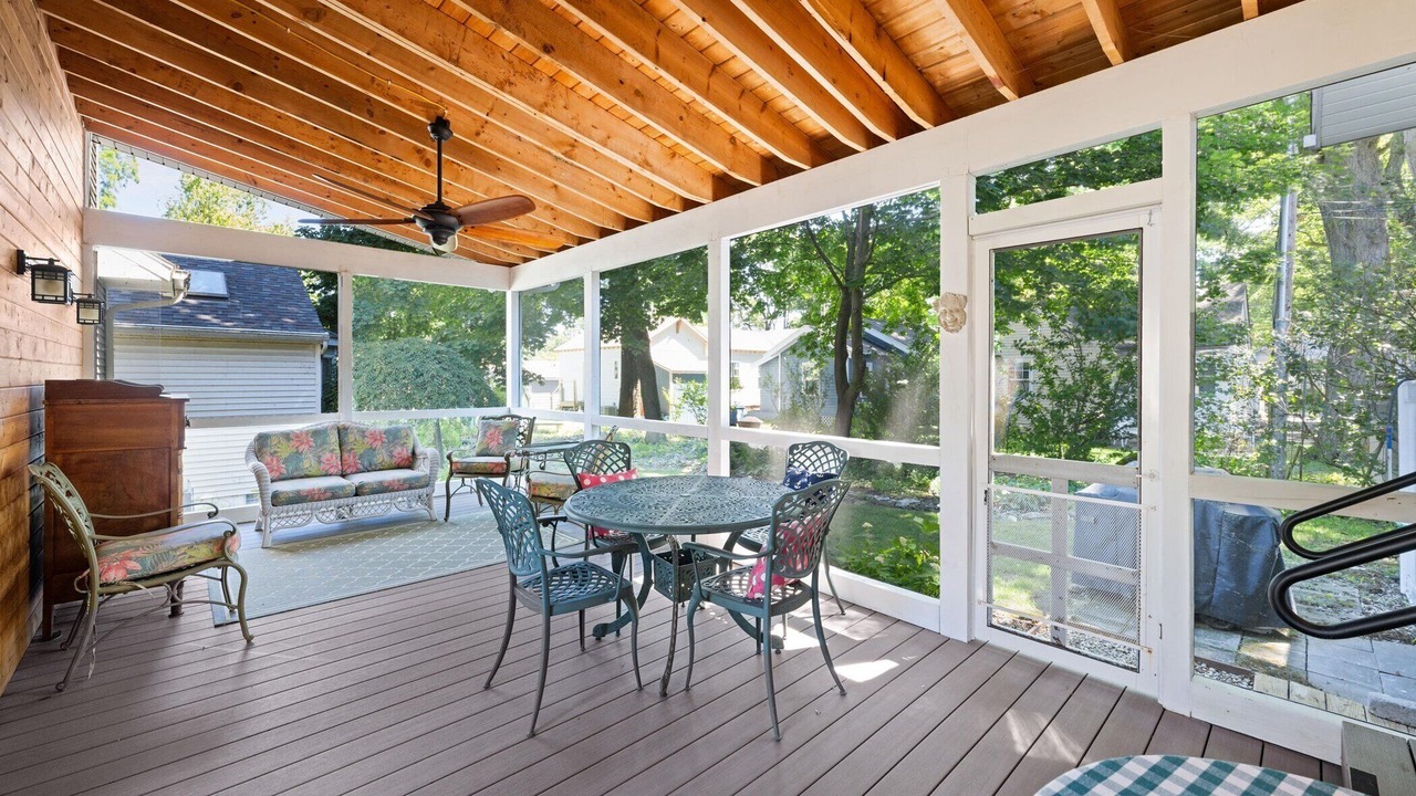 Photo of Outdoor in Lakeside