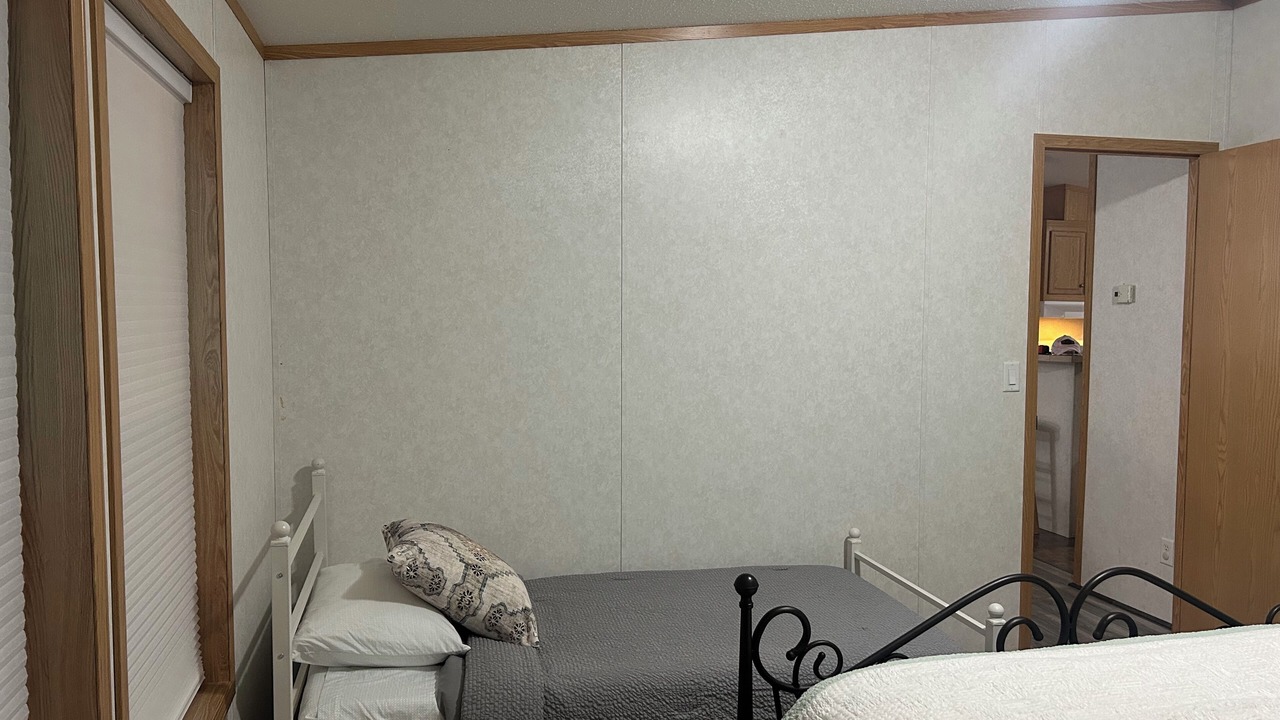 Photo of Bedroom in Saxton