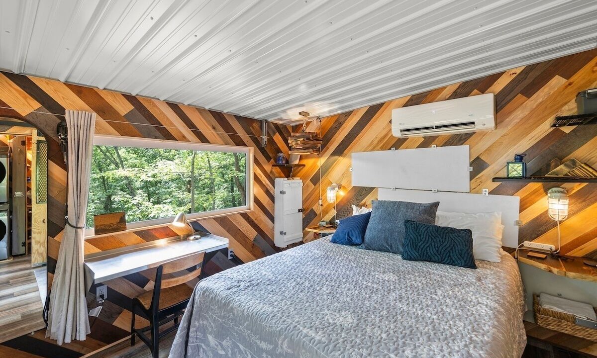 Photo of Bedroom in Springfield