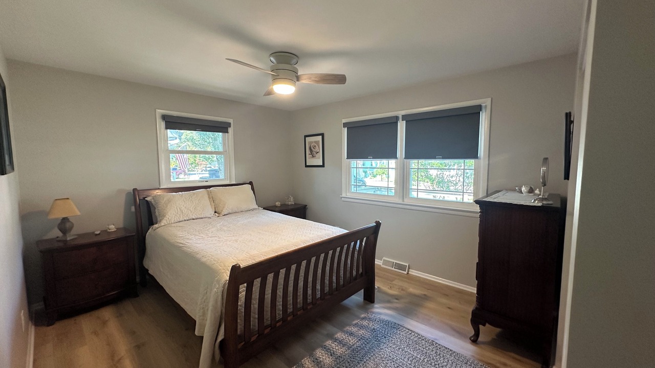 Photo of Bedroom in Town Bank
