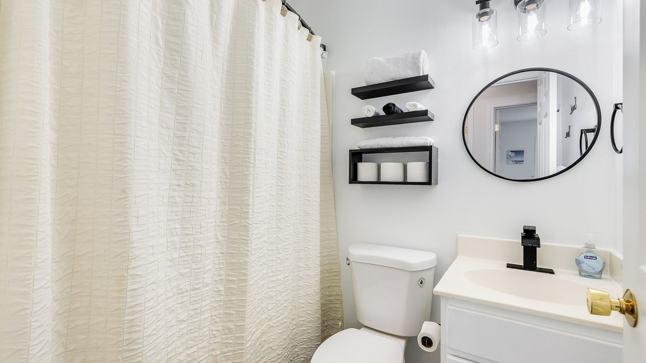 Photo of Bathroom in Massanutten