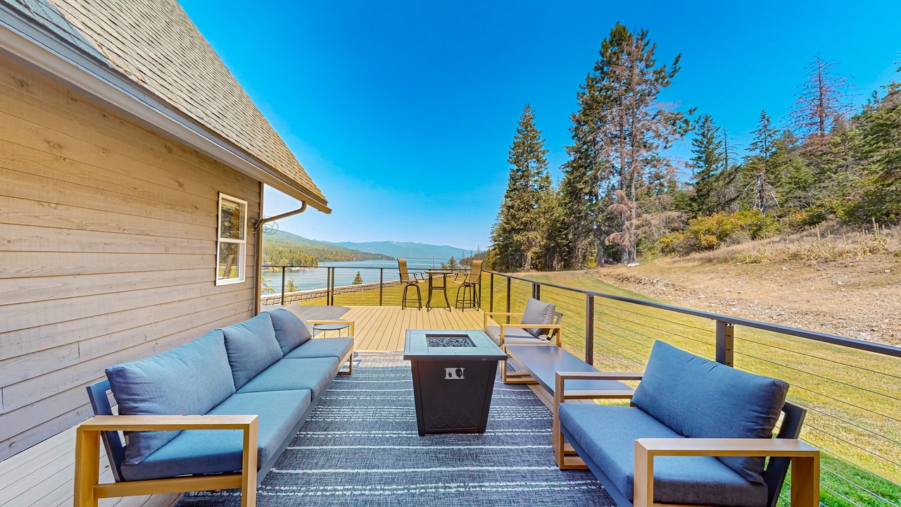 Photo of Patio Balcony in Sagle