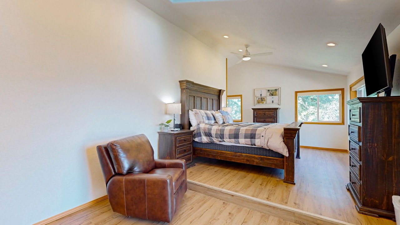 Photo of Bedroom in Sagle